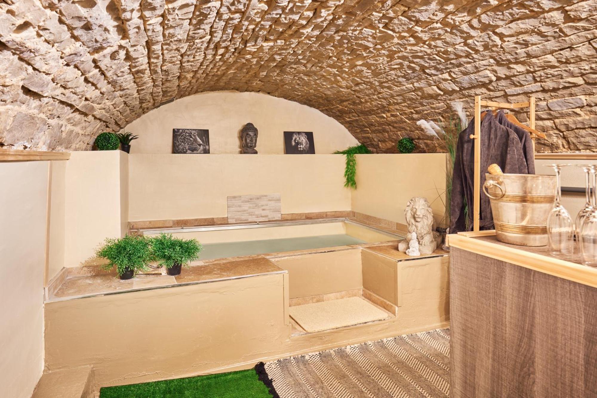 Suite Lovespa Coligny Екстер'єр фото